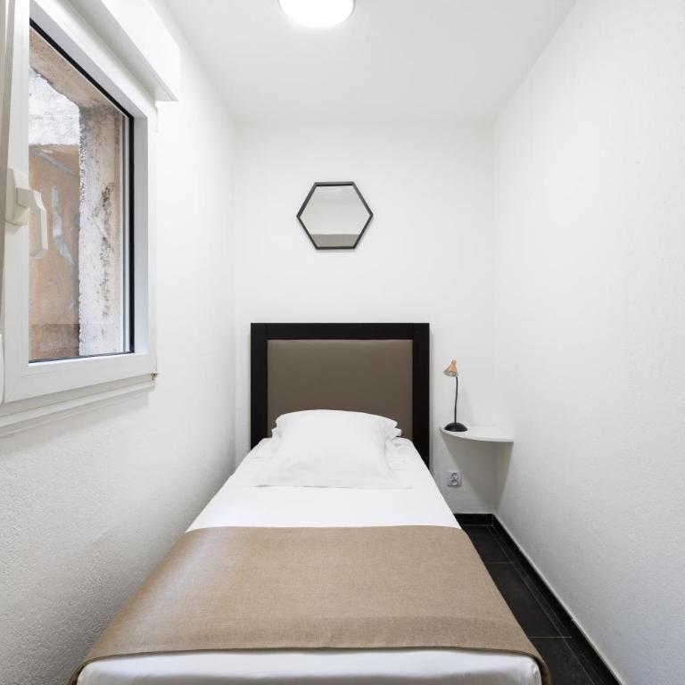 Le Mariana - Chambre Triple Standard - 4