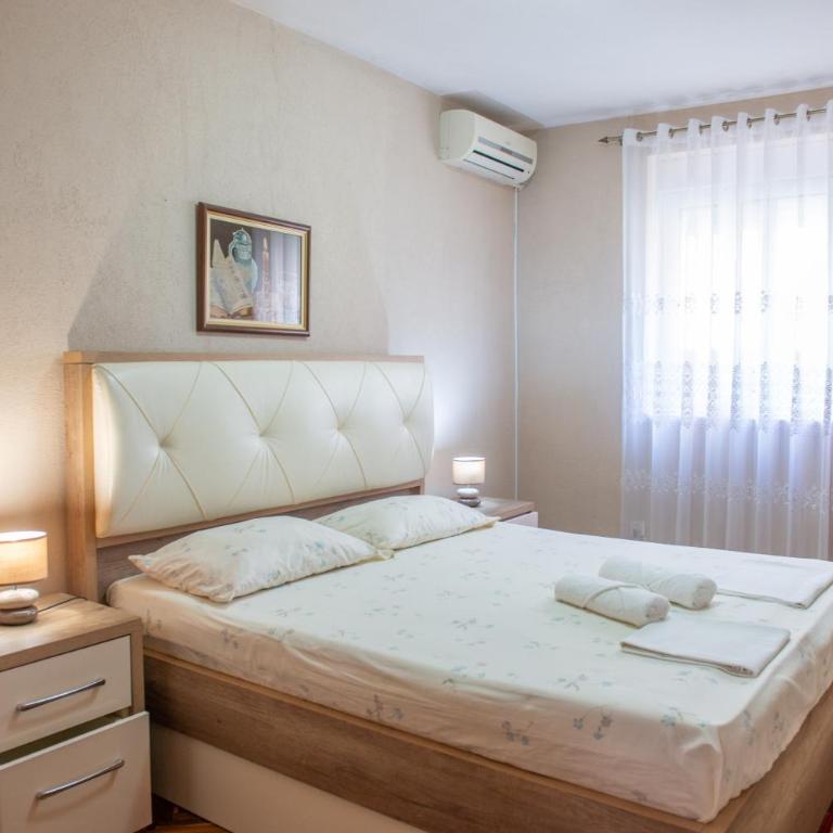 Al Mare - Dvokrevetna Soba sa Bračnim Krevetom - 9