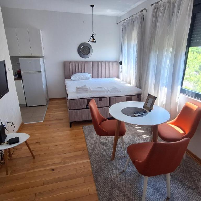 Lijepo pozicioniran stan, atrakcije blizu - One-Bedroom Apartment - 2