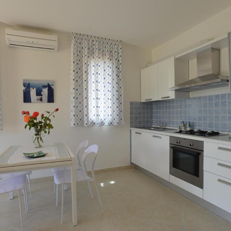 Nit i Dia Guest House - Appartement 2 Chambres (4 Adultes) - 10