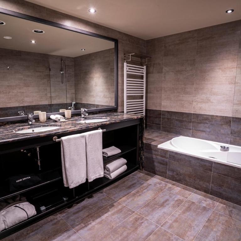 Serras Andorra - Habitación Familiar Deluxe - 4