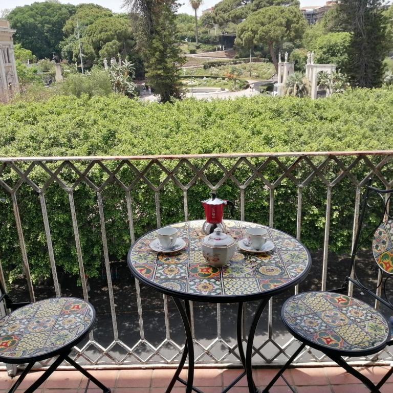 Penthouse view villa Bellini with elevator- Attico Bellini - Deluxe One-Bedroom Apartment with City View - 9