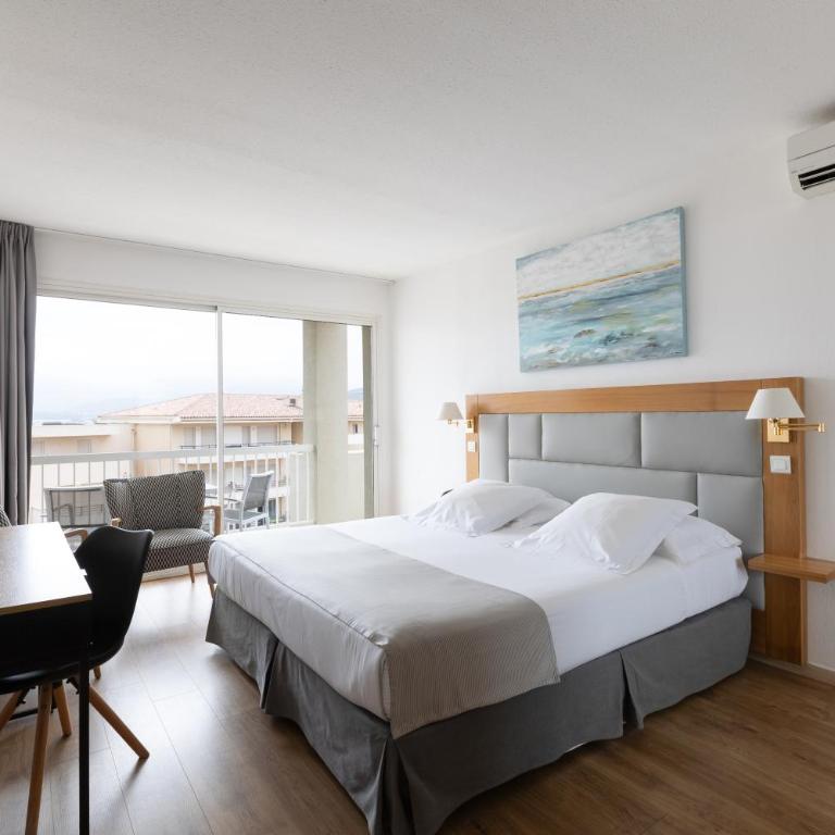Le Mariana - Grande Chambre Double ou Lits Jumeaux - 3