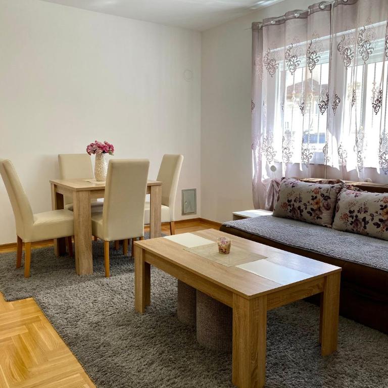 DB Apartment - Two-Bedroom Apartment - 18
