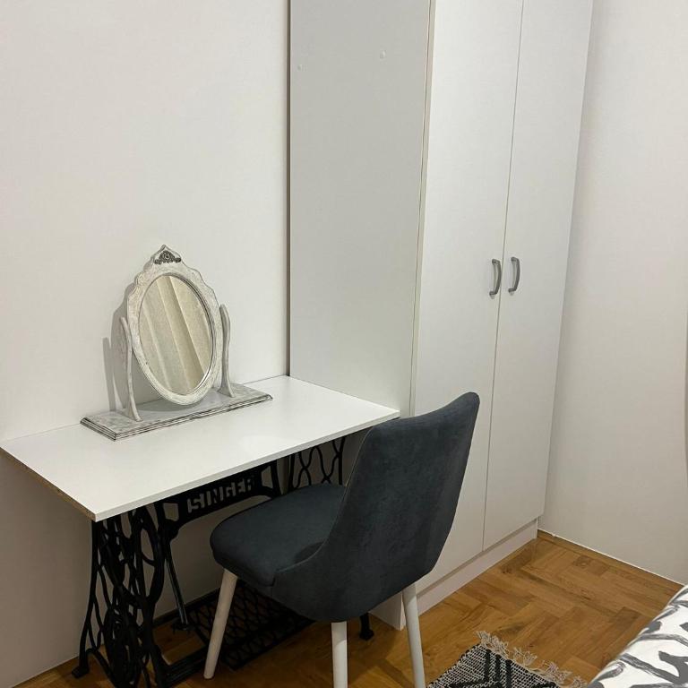 DB Apartment - Two-Bedroom Apartment - 7