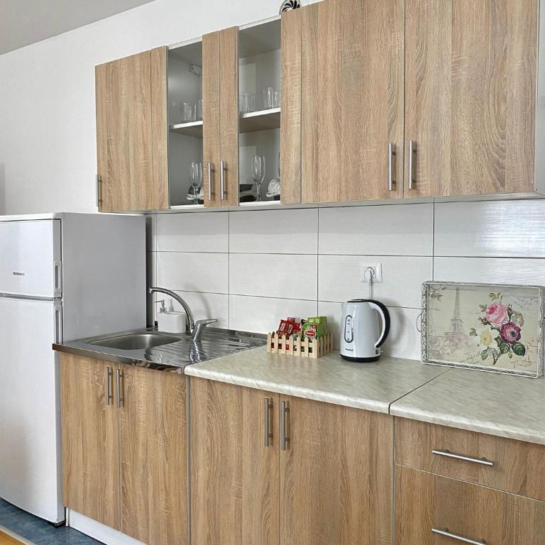 DB Apartment - Two-Bedroom Apartment - 14