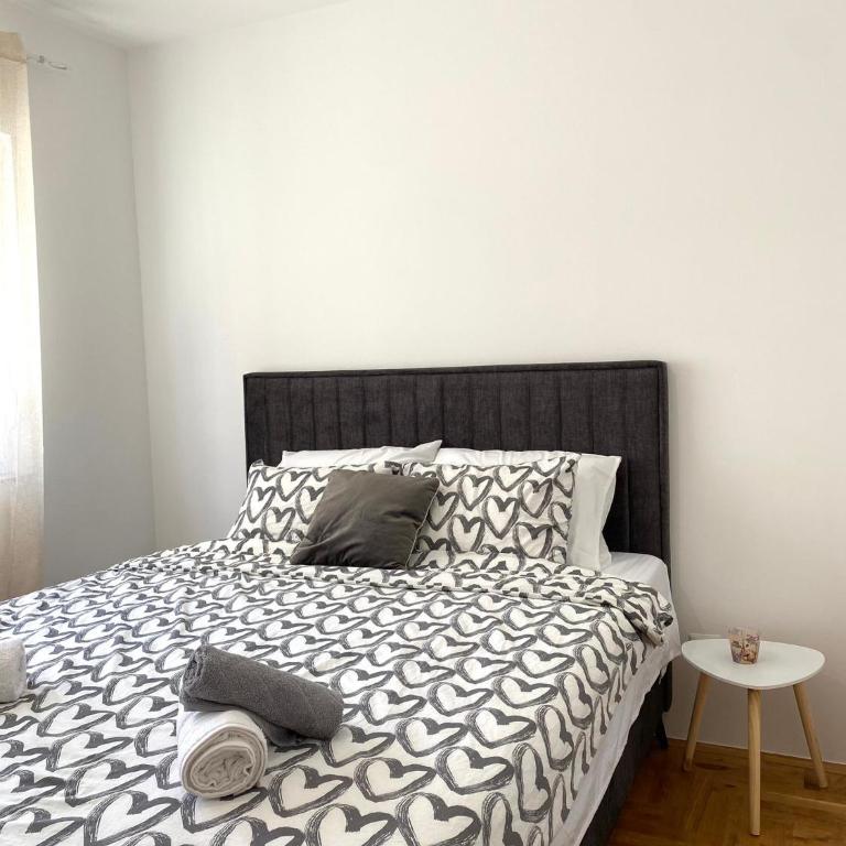 DB Apartment - Two-Bedroom Apartment - 8