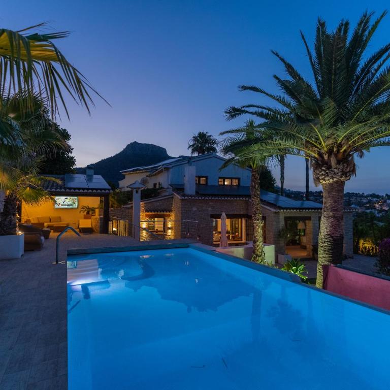 Maryvilla Inspiracion y Vacaciones - Jardin de Ifach - Villa - 17