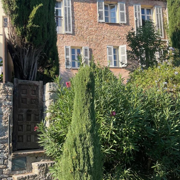 Grande maison avec jardin Mougins vieux village - Maison 3 Chambres - 1