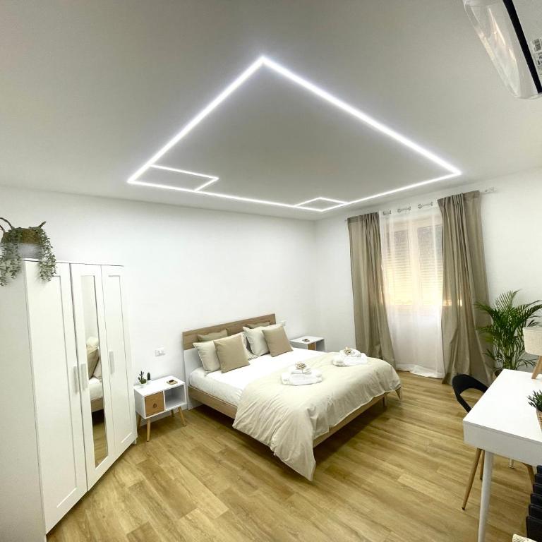 Roman Location San Pietro - Appartamento con 2 Camere da Letto - 1