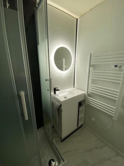 Studio cosy au pied de la télécabine pour l Alpe d Huez Parking privé - Appartement 1 Chambre - 11