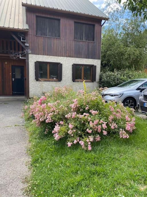 Studio cosy au pied de la télécabine pour l Alpe d Huez Parking privé - Appartement 1 Chambre - 17