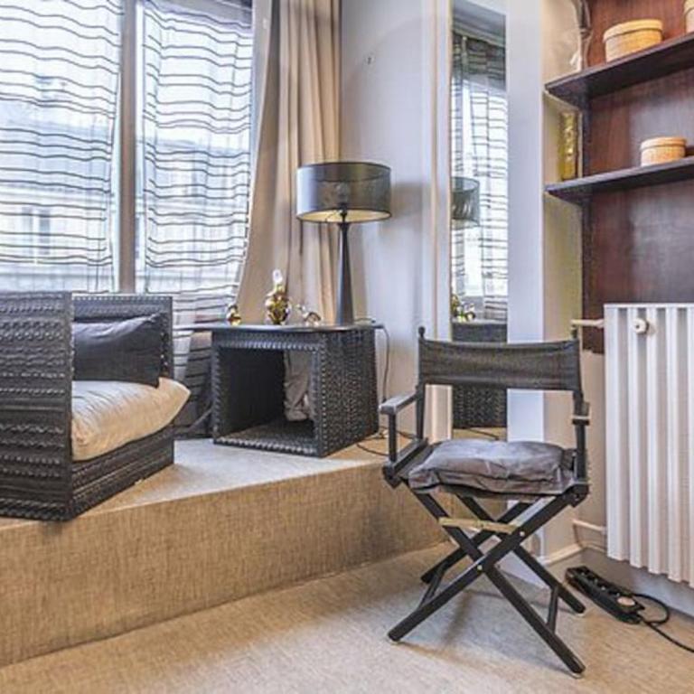 Victor Hugo Carrefour Pompe 16e proche Etoile et Tour Eiffel - Appartement 2 Chambres - 17
