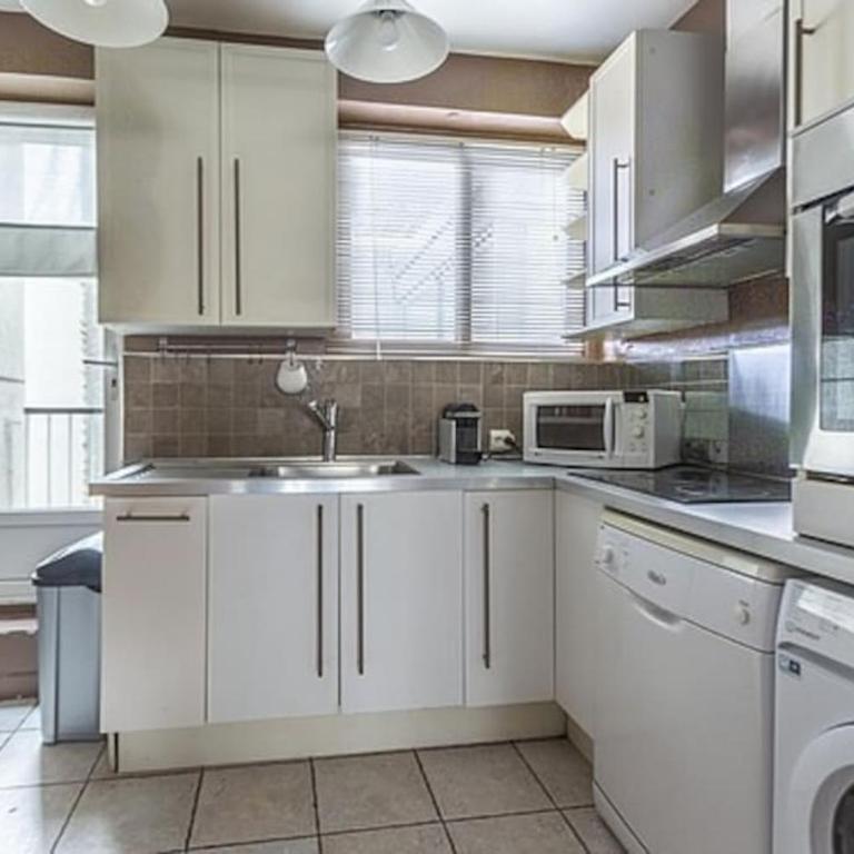 Victor Hugo Carrefour Pompe 16e proche Etoile et Tour Eiffel - Appartement 2 Chambres - 11