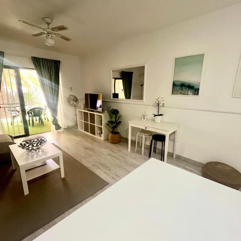 Súper y amplio apto con Airco, planta baja en Mareverde - Apartamento - 8