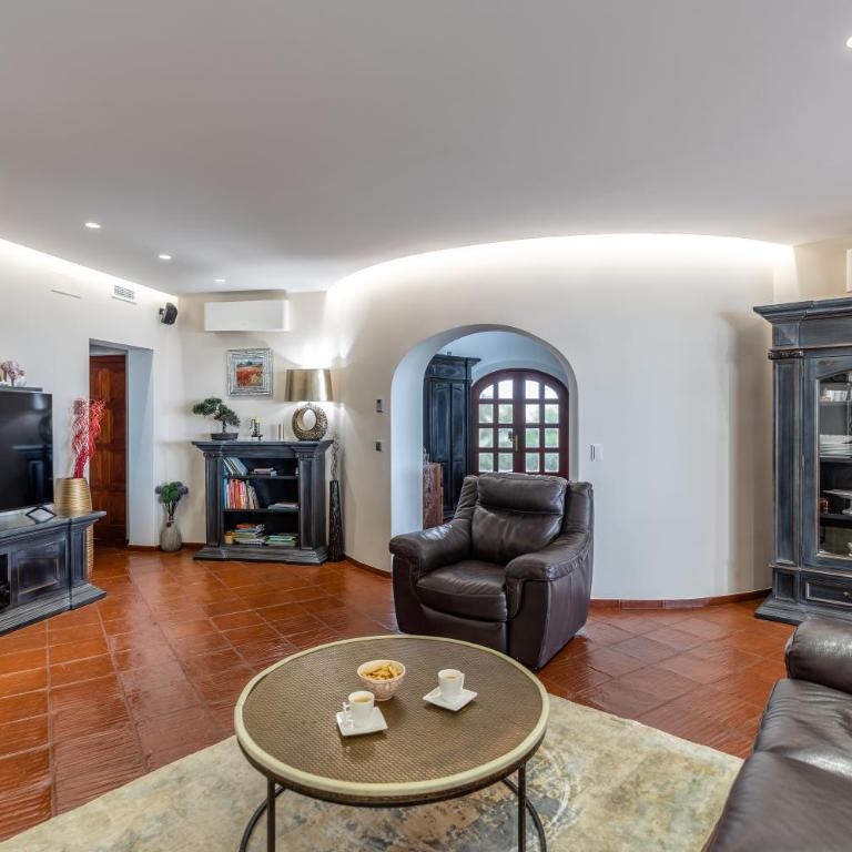 Maryvilla Inspiracion y Vacaciones - Jardin de Ifach - Villa - 72