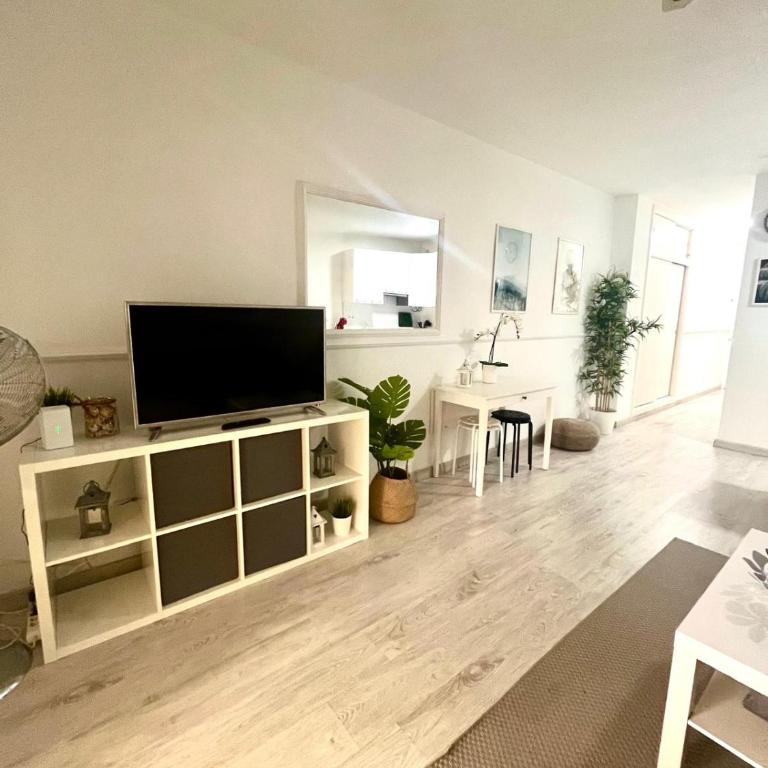 Súper y amplio apto con Airco, planta baja en Mareverde - Apartamento - 10