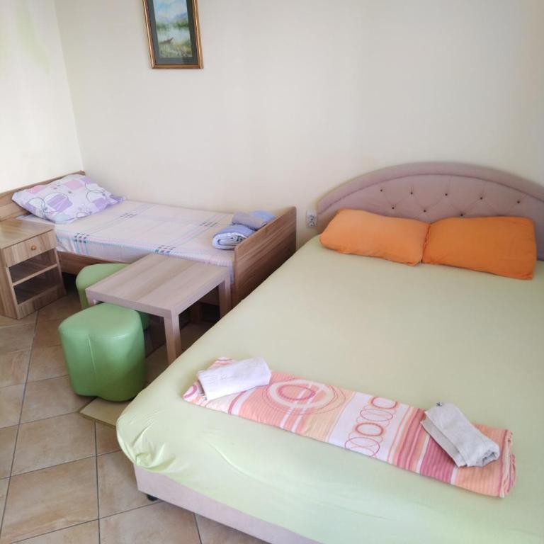 Apartmani Pikula - Apartman sa Balkonom - 2