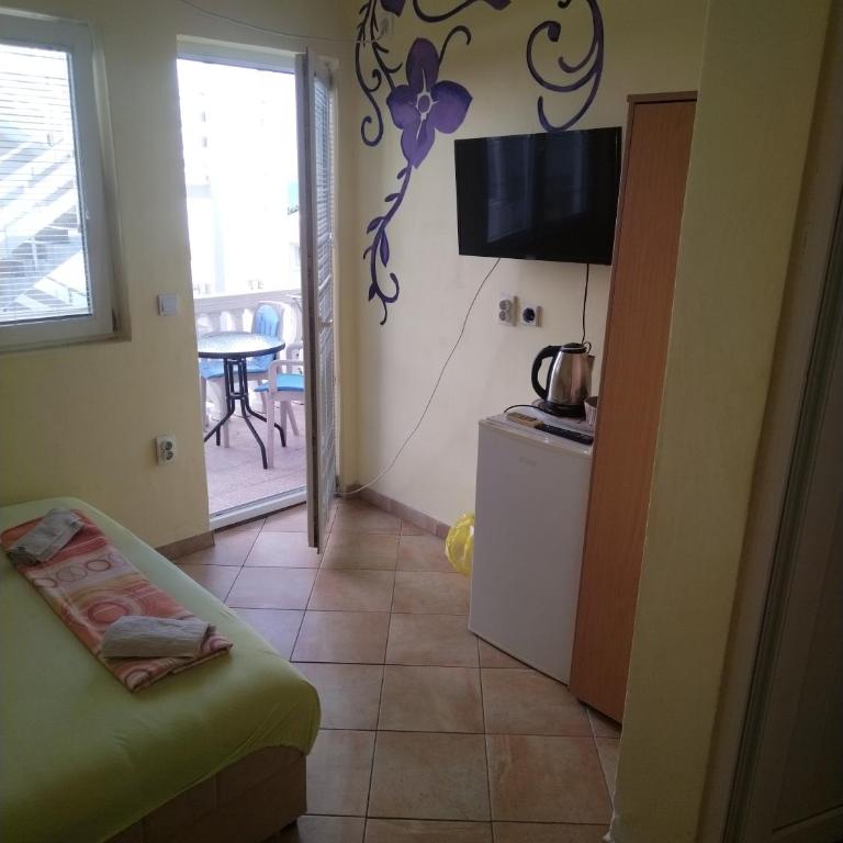 Apartmani Pikula - Apartman sa Balkonom - 4