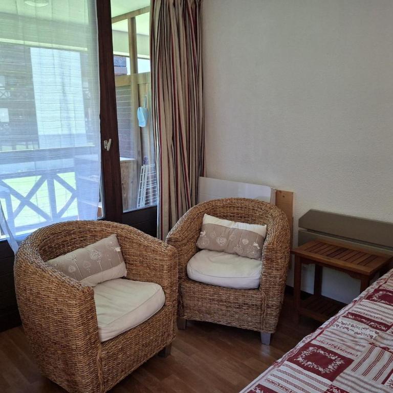 Studio lumineux avec Wifi et parking à Brides-les-Bains - Studio - 9