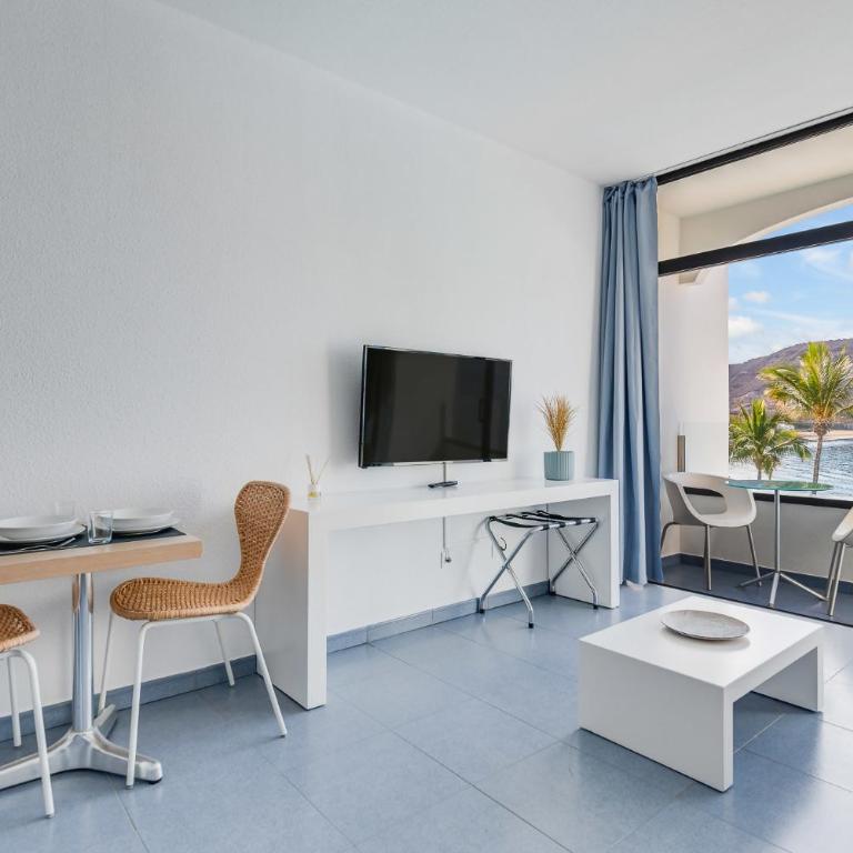 Paradise Playa del Cura - One-Bedroom Apartment - 8