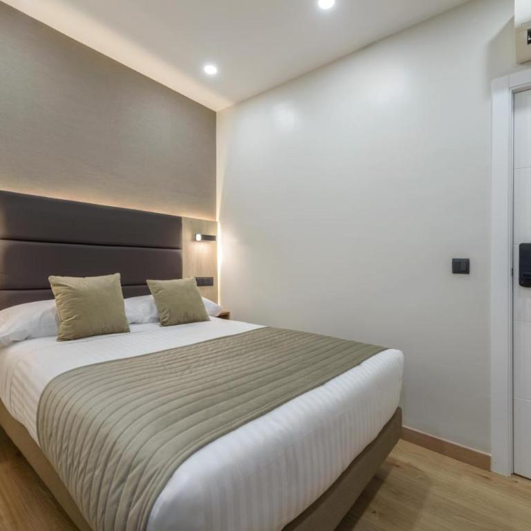Hostal Sun Gate - Habitación Doble Económica - 1