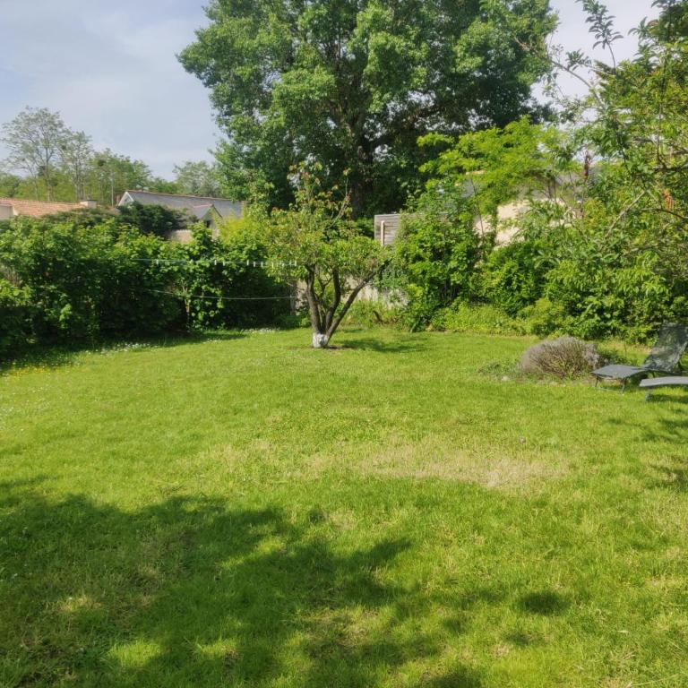 Maison moderne avec jardin pour 8 - Ferienhaus - 36
