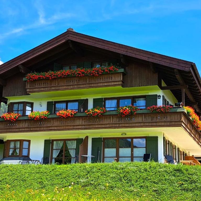 Ferienwohnung Mahlert im Haus Sonnenschein - Apartment mit Sauna - 1