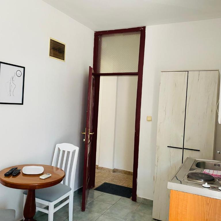 Apartmani Ilić - Studio with Sea View - 3
