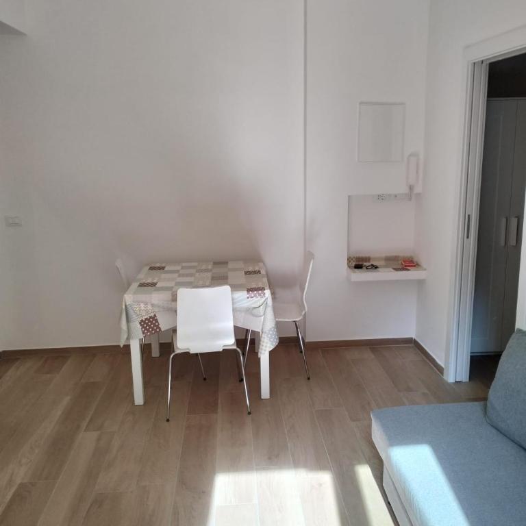 Casa Rosi Vernazzola al mare - Appartamento con 2 Camere da Letto - 9