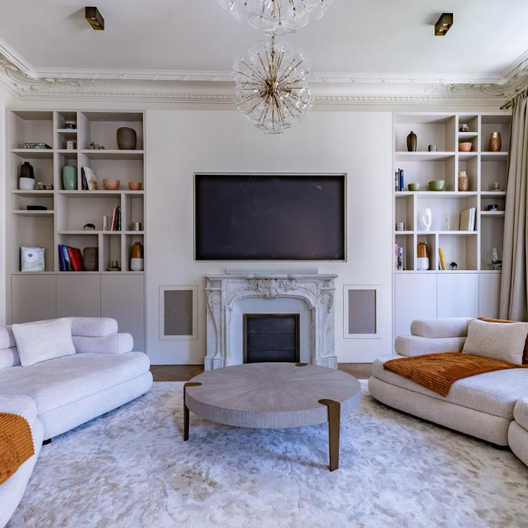 Appartement Avenue Montaigne - Paris Champs Elysées - Appartement - 71