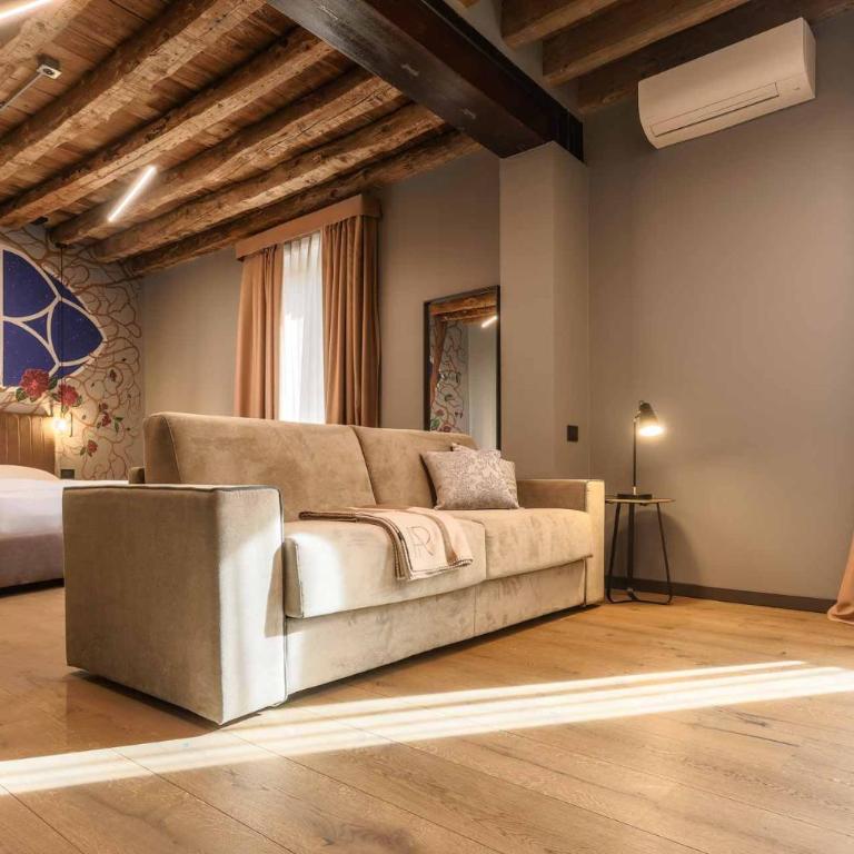 AR Suites&Art - Monolocale King con Divano-Letto - 3