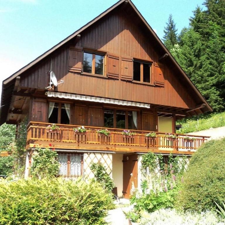 La cime des sapins - Three-Bedroom Chalet - 16