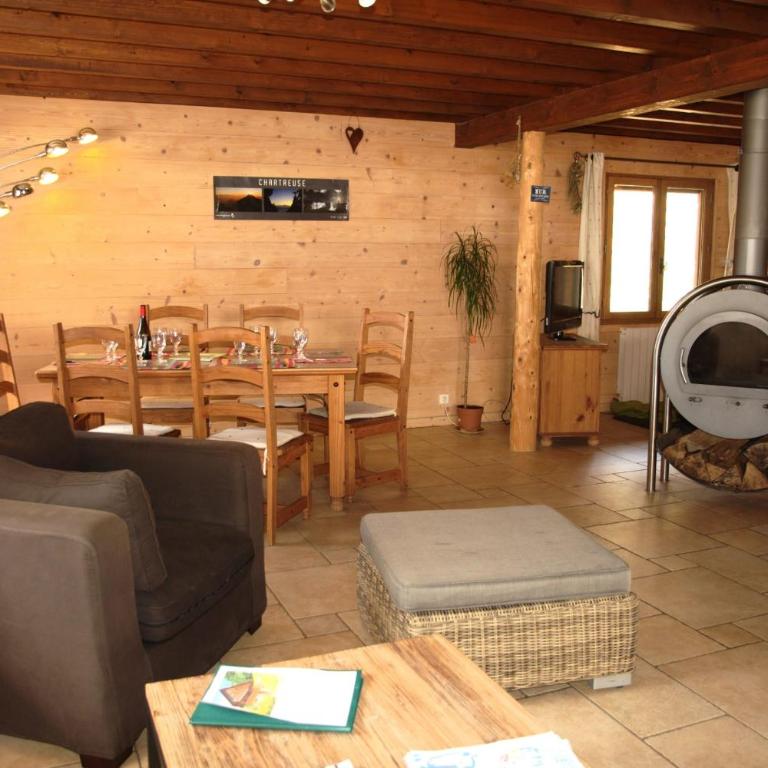 La cime des sapins - Three-Bedroom Chalet - 15