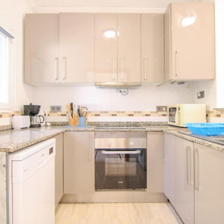 Bungalow con piscina - Lilia Rosa 9 - Apartamento de 3 dormitorios - 16