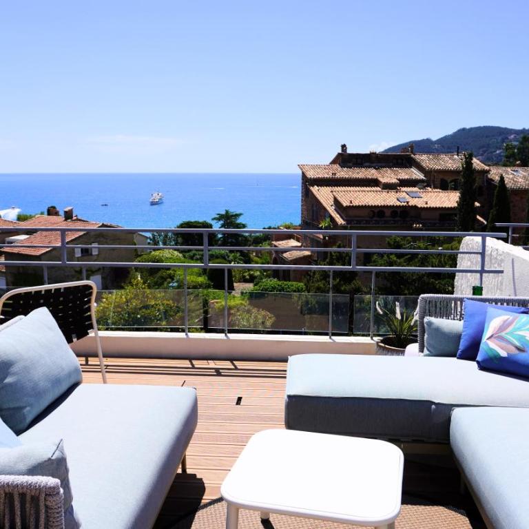 Villa avec Rooftop, Jacuzzi & vue mer by Palmazur - Villa con Vista Mare - 3