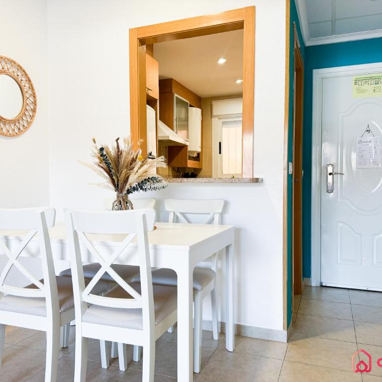 La Morada del Mediterráneo - Apartamento de 2 dormitorios con balcón - 55