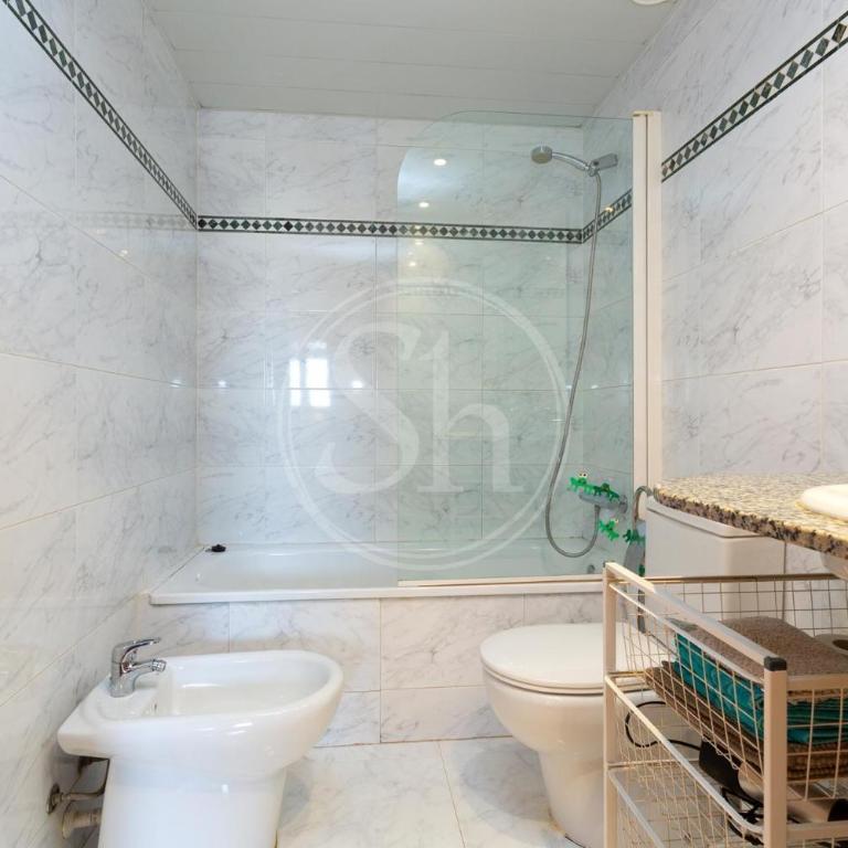 Cómodo apartamento junto a Hospital Sant Pau - Two-Bedroom Apartment - 12