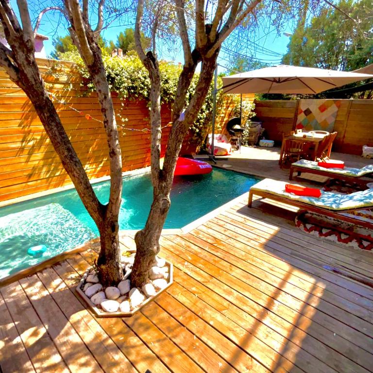 Maison avec Piscine et Jacuzzi Proche des plages - Villa 3 Chambres - 9