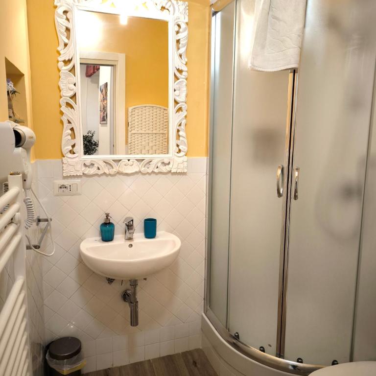 Agorà - Camera Singola con Bagno Privato Esterno - 2