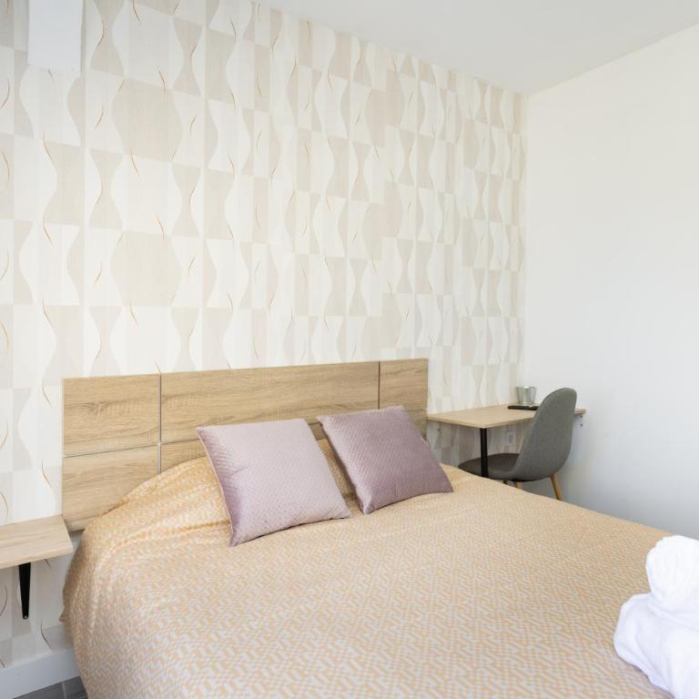 Alojamientos Serendipity FM - Adults Only - Habitación Doble Deluxe con vistas laterales al mar - 10