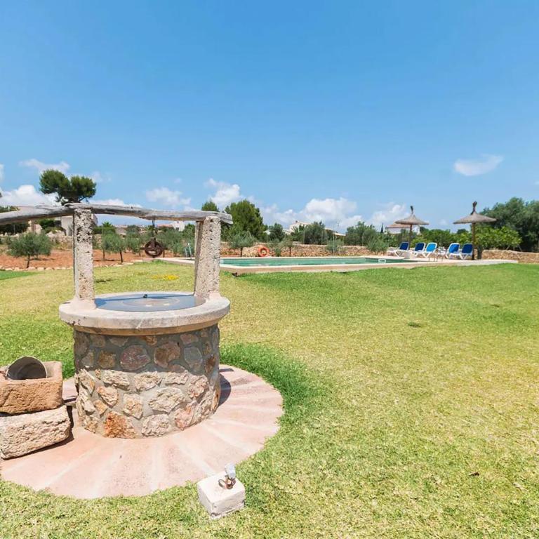 Villa Can Mosca, garden and swimming pool close to beach - Villa de 3 dormitorios - 38