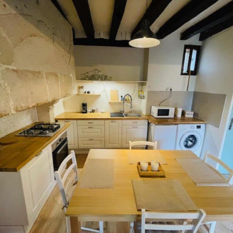 Duplex Cité Plantagenêt - 2 Voyageurs - WIFI - Appartamento con 1 Camera da Letto - 1