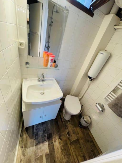 Duplex Cité Plantagenêt - 2 Voyageurs - WIFI - Appartamento con 1 Camera da Letto - 9