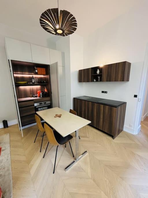 Modern apt Canal st Martin - Appartement 1 Chambre - 7