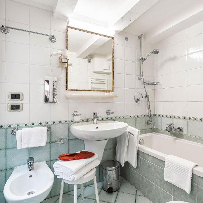 Hotel San Moisè - Camera Familiare - 3