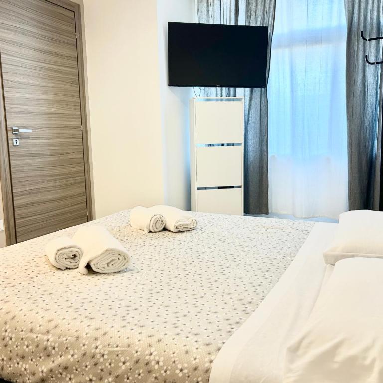 Un Letto Ideale EUR - UN LETTO IDEALE - Camera Matrimoniale con Bagno Privato - 16