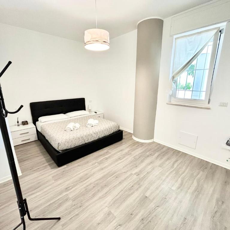 Un Letto Ideale EUR - UN LETTO IDEALE - Camera Matrimoniale con Bagno Privato - 10