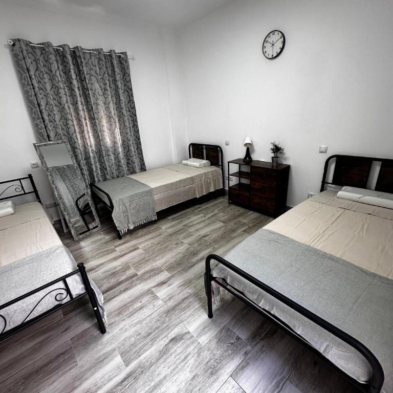 Apartamento céntrico con patio privado y terraza ideal para grupos - Casa de 2 dormitorios - 3