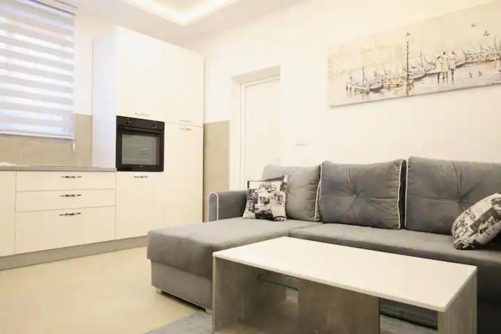 Apartments R&M - Apartman sa 1 Spavaćom Sobom - 2